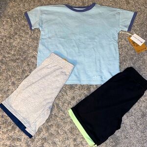 NWT 4T shorts and shirt bundle